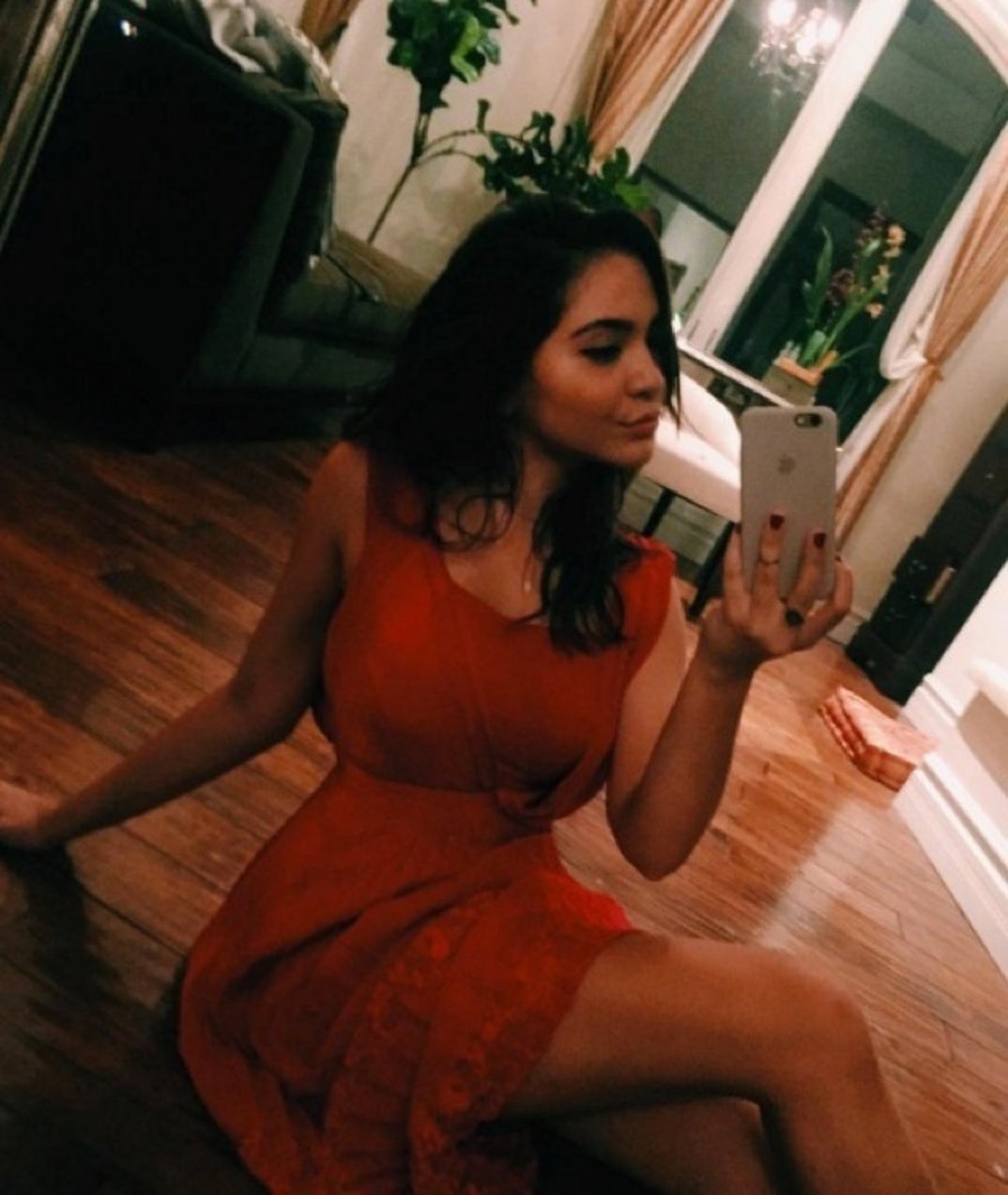 0412_stella_hudgens_sexy10