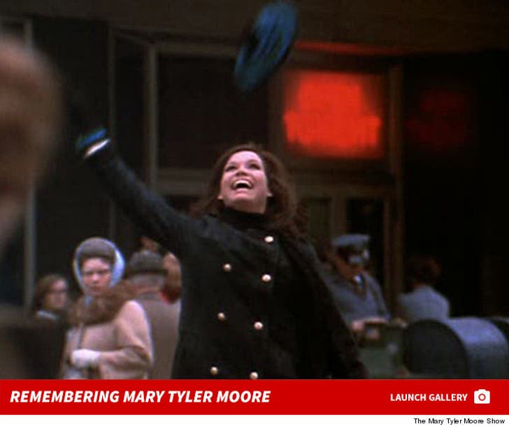 Mary Tyler Moore Photos