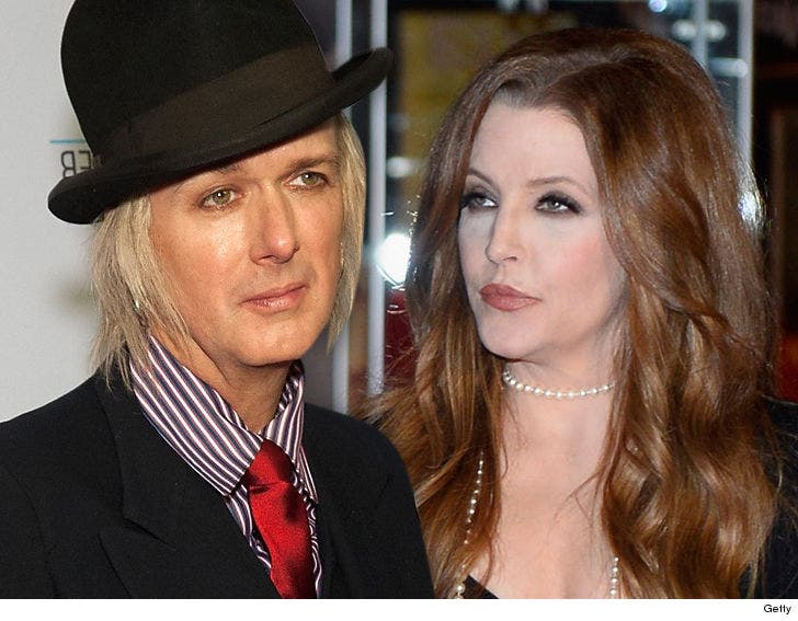 Lisa Marie Presley S Ex Says Her Math Is Way Off She Can