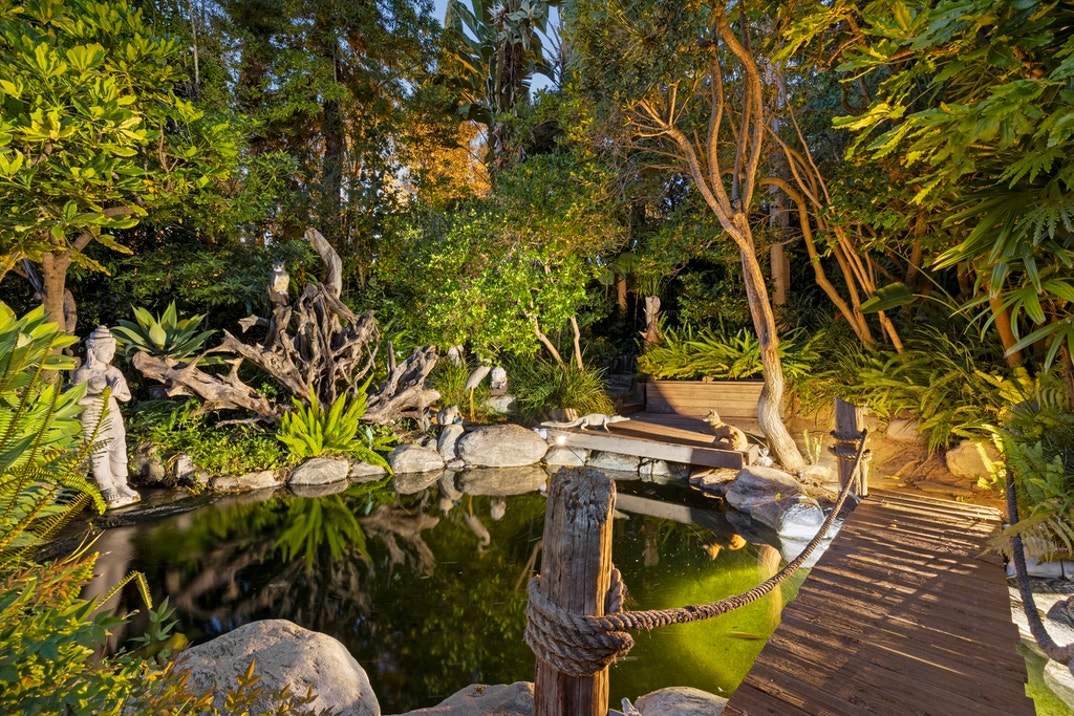 Jean Harlow Estate 17