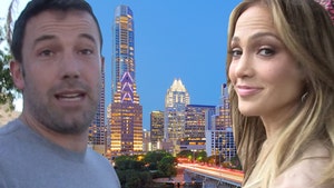 Ben Affleck and Jennifer Lopez Shacking Up in Austin While He Films Movie