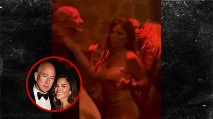 080625_lauren_sanchez_dancing_kal