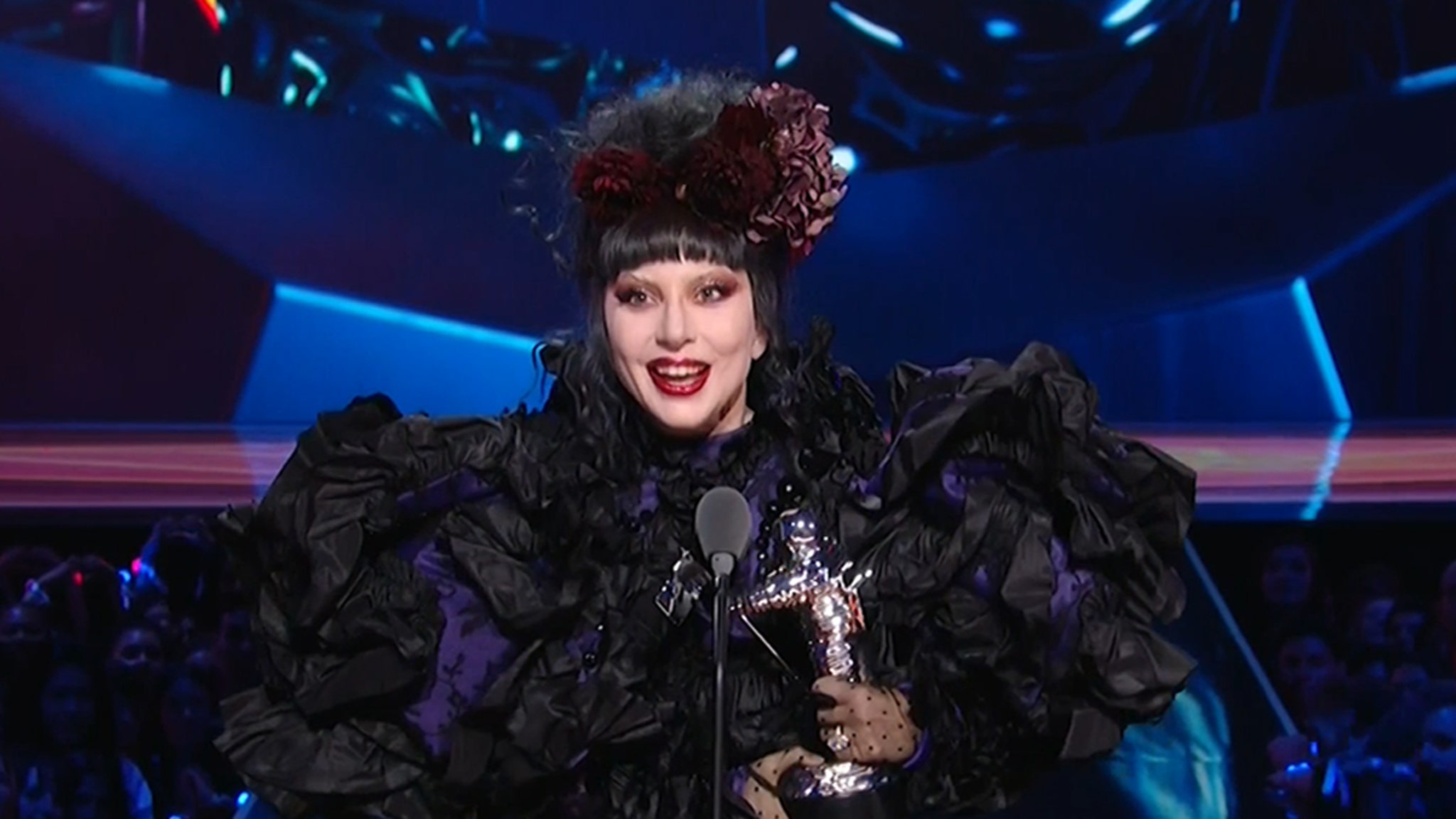 Lady Gaga Rushes to MSG For Show After Winning Artist of the Year at VMAs