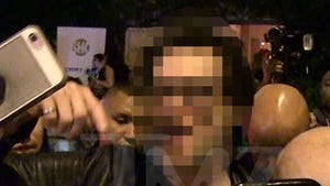 011226_jim_carrey_guess_who_primary