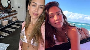 0427-Jessica-Alba-Hot-Shots-hero