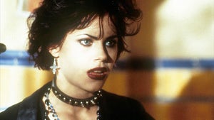 1026-Fairuza-Balk-Memba-Them-hero