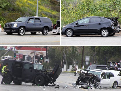 0209_cars_in_jenner_accident_splash_tmz