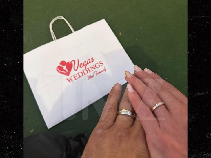Addison Rae's Dad Marries in Vegas After Whirlwind Romance 5 Monty-lopez-wedding-4