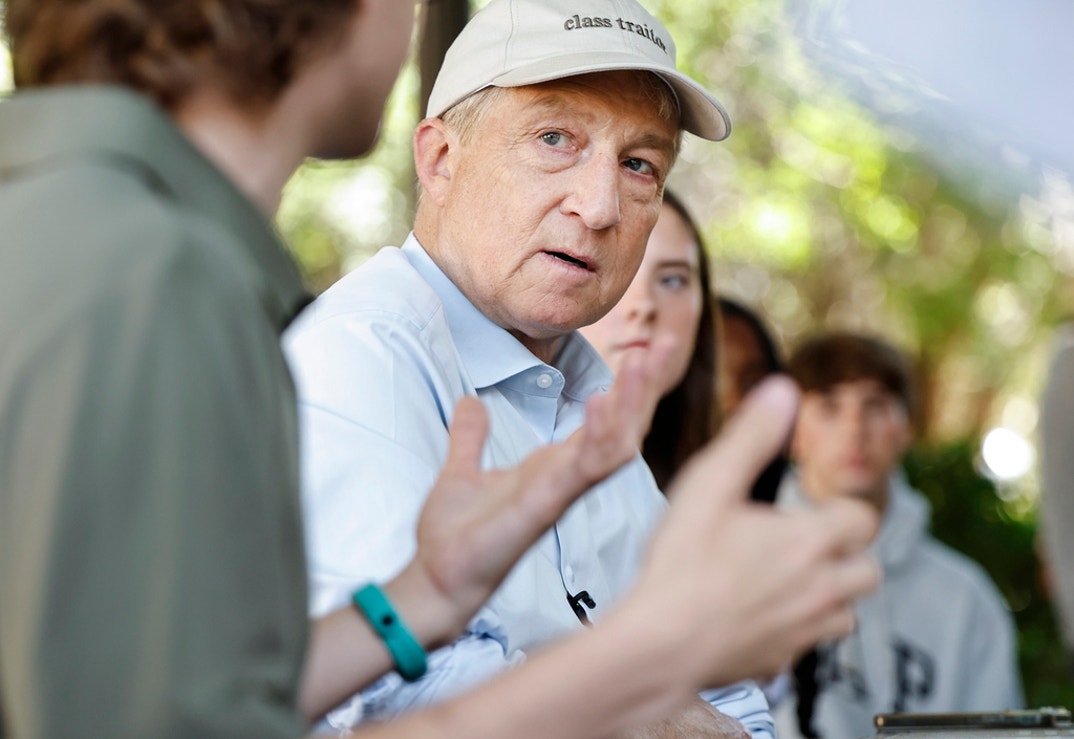 Tom Steyer Campaigning 8