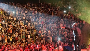 0726-paul-anka-tour-performing-photos-primary