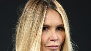 Elle Macpherson