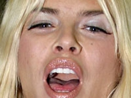 anna_nicole_3_wi
