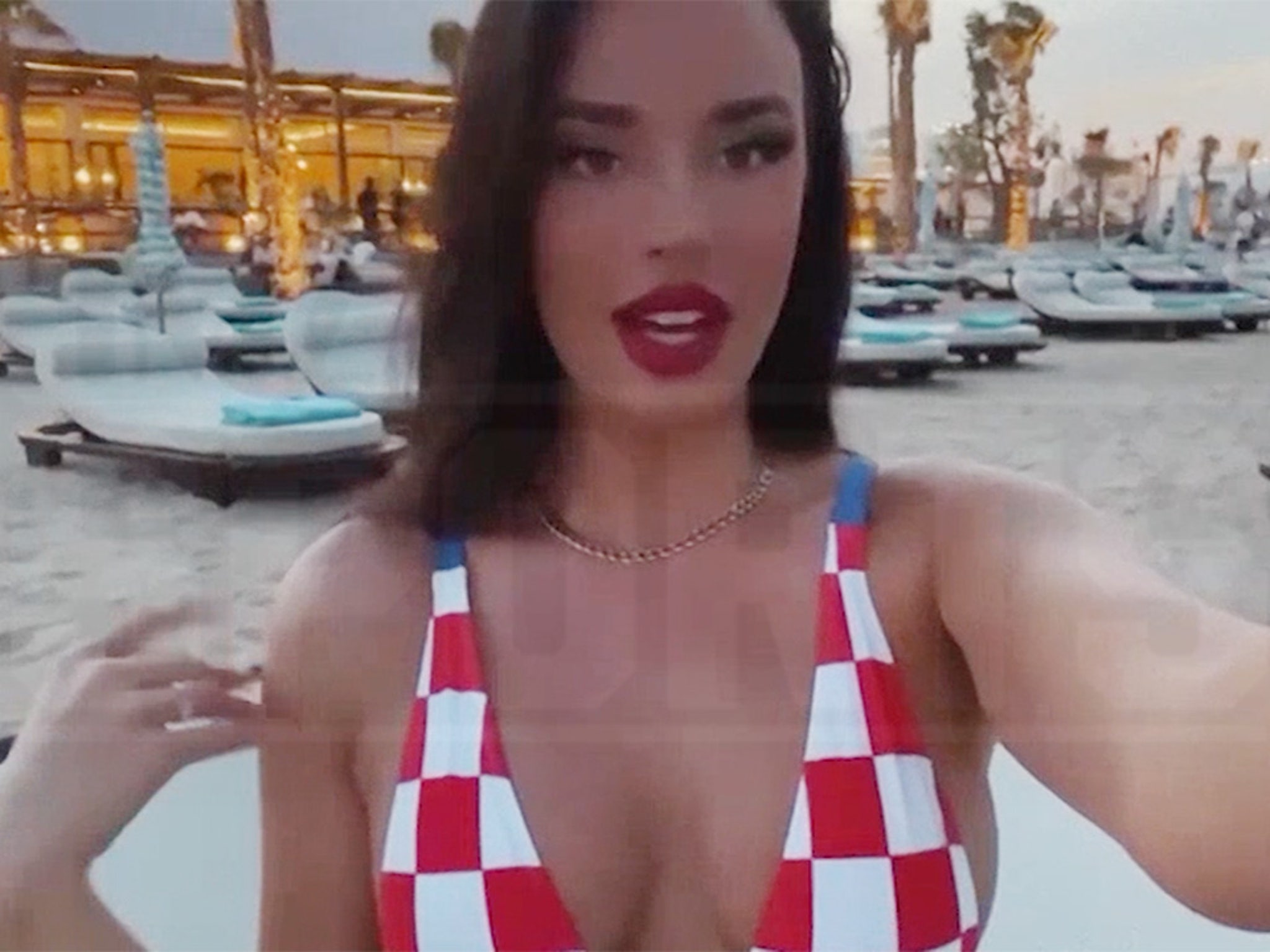 Model Ivana Knoll Says Qatar Locals Accepting Of Sexy Outfits At World Cup