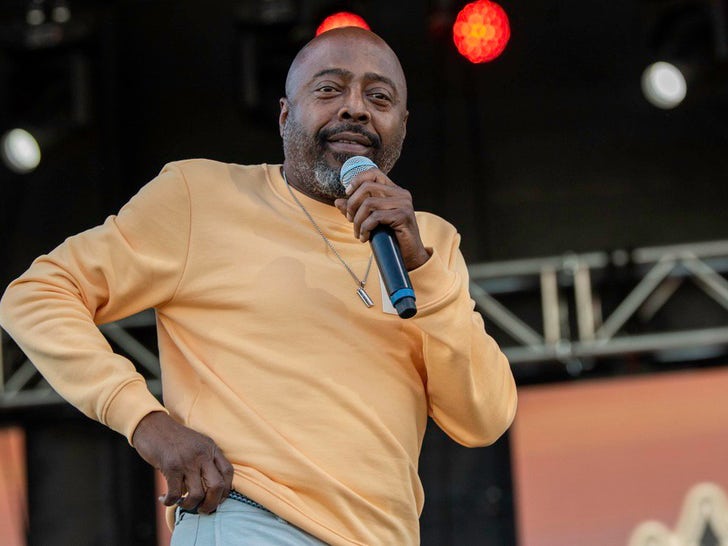 0219 Donnell Rawlings Performance Pics 6