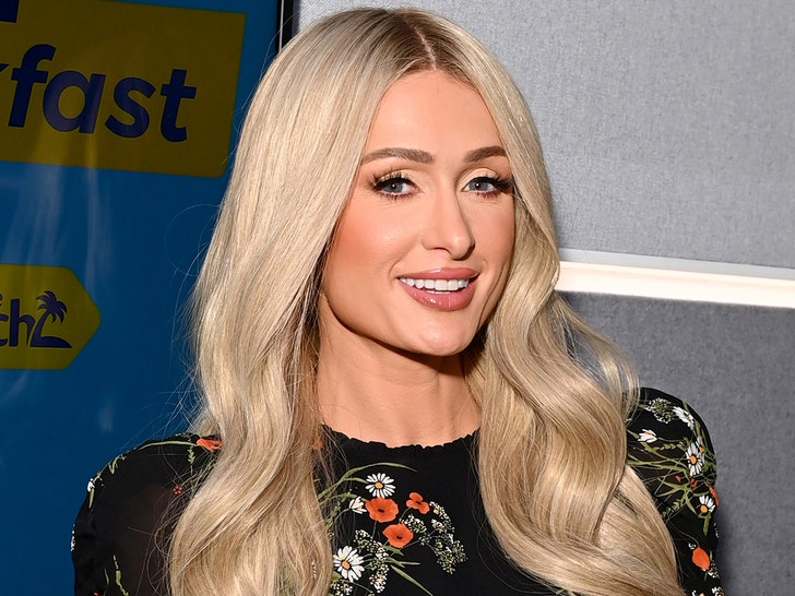 Paris Hilton Posts Pics of Daughter London For First Time After Fan Pressure