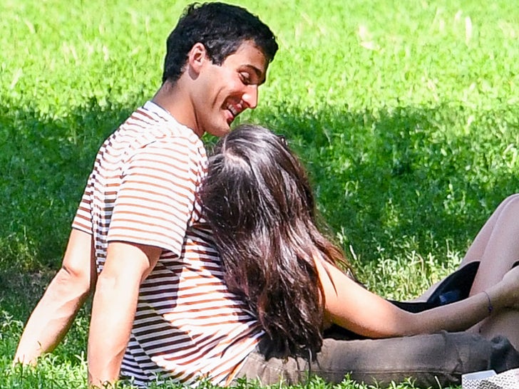 0727-Olivia-Rodrigo-Park-PDA-SUB