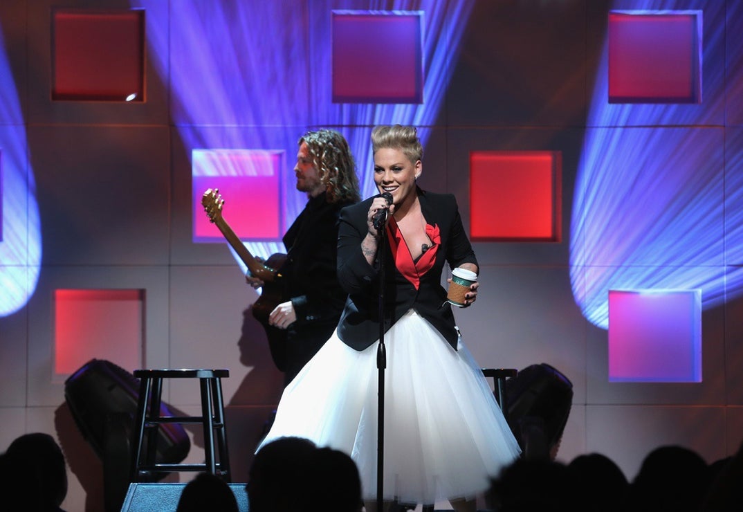 P!nk Performance Pics 6