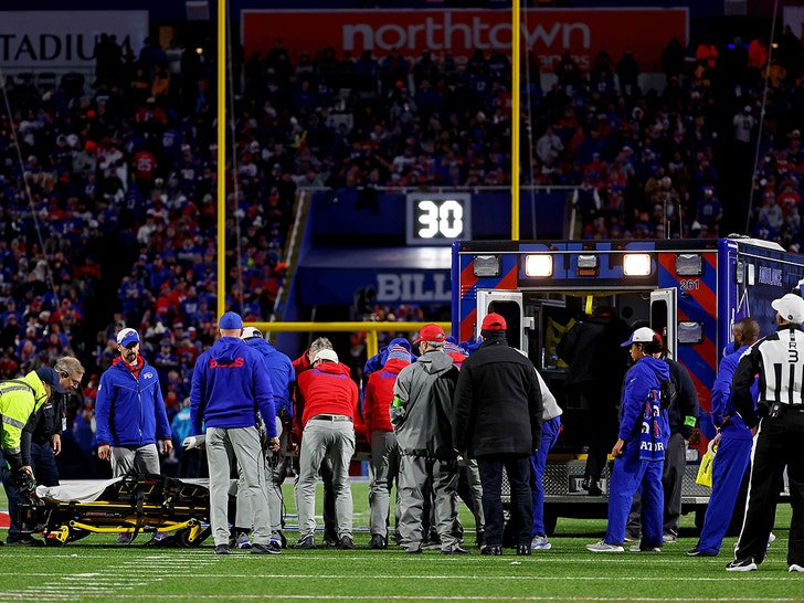 Bills' Damien Harris Out Of Hospital After Suffering Scary Neck Injury
