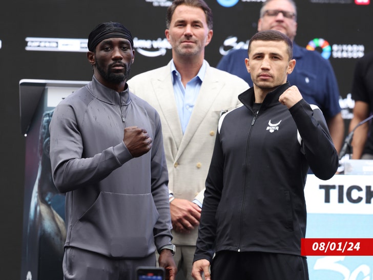 Terence Crawford dan Israel Madrimov