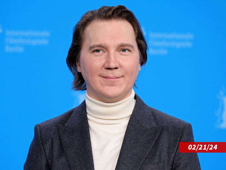 Quentin Tarantino Torched by 'Office' Star Zach Woods Over Actor Critiques 1 paul-dano-sub-getty-1