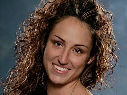 Amber Siyavus CBS 2