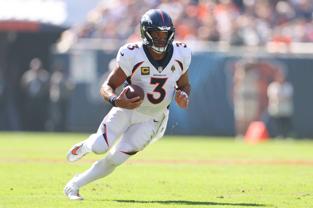 Russell Wilson photos 4