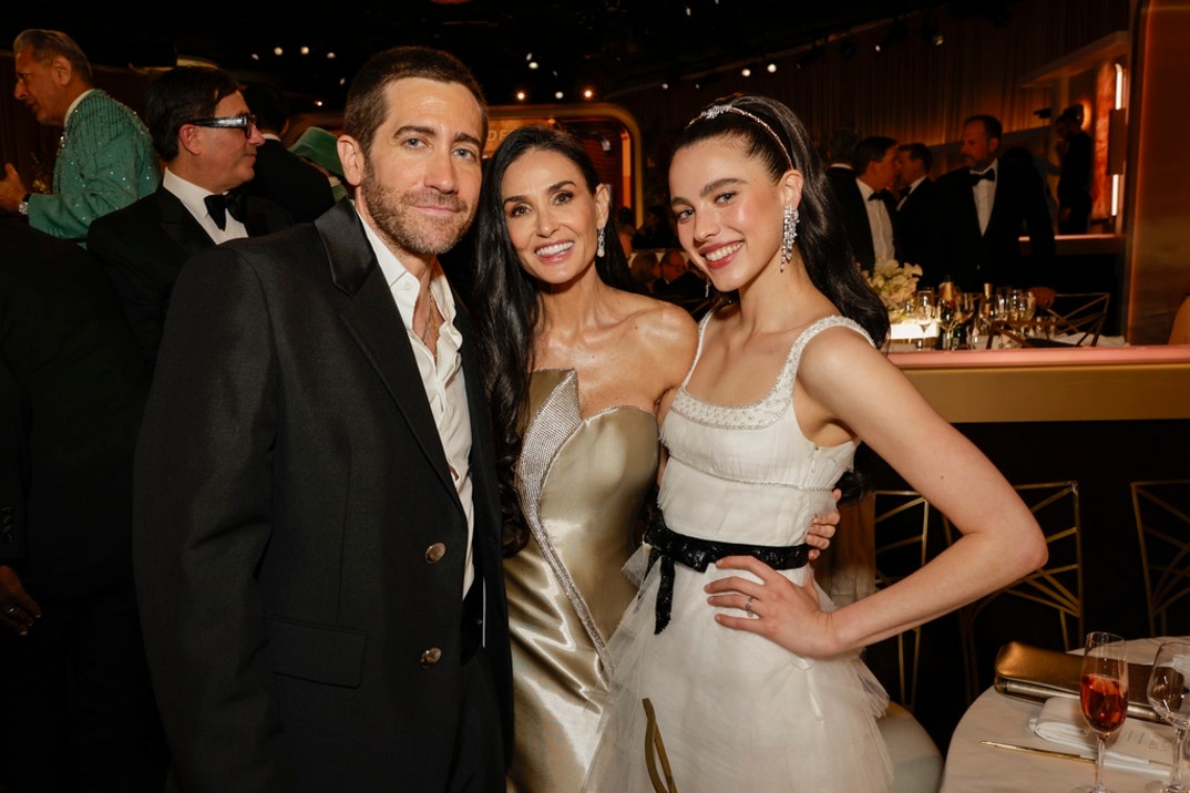 2025 Golden Globes -- Behind The Scenes