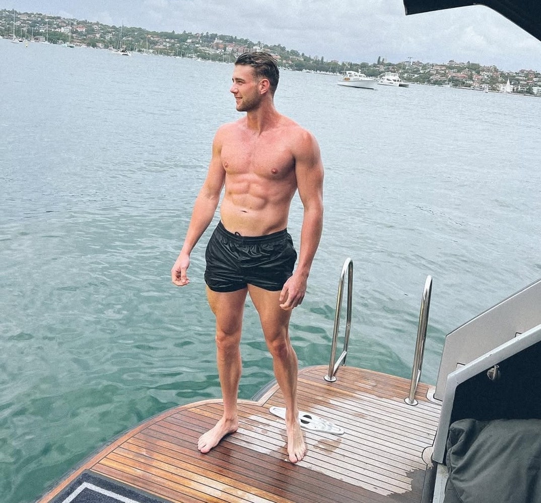 Harry Jowsey Hot Shots 2