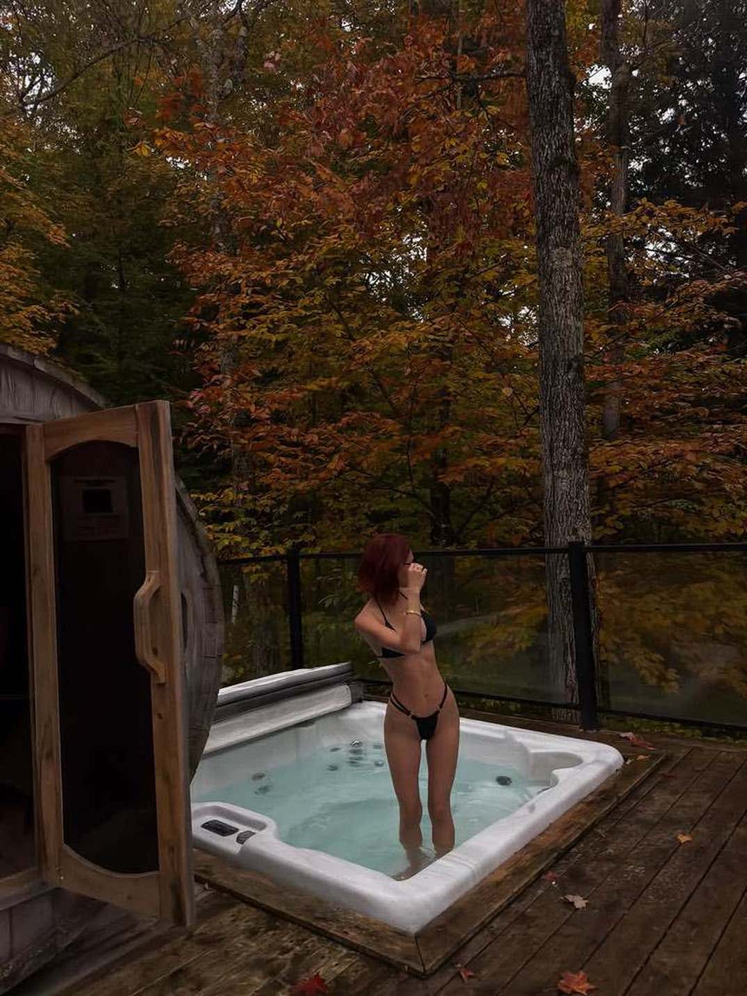 Francesca Farago Hot Shots 3