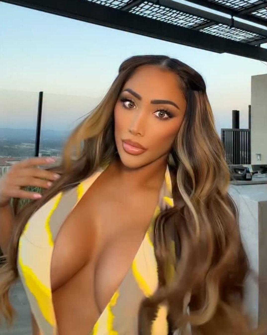 Nikki Mudarris Sexy Snapshots 3