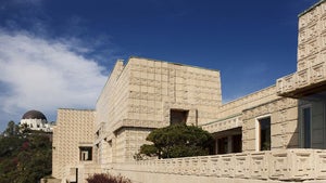 Frank Lloyd Wright's Ennis House Sells for $18 Million