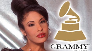 Selena's Bro Says Family Wants to Accept Posthumous Award at Grammys
