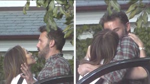 Ben Affleck and Jennifer Lopez Put on a Show, Making Out in Driveway