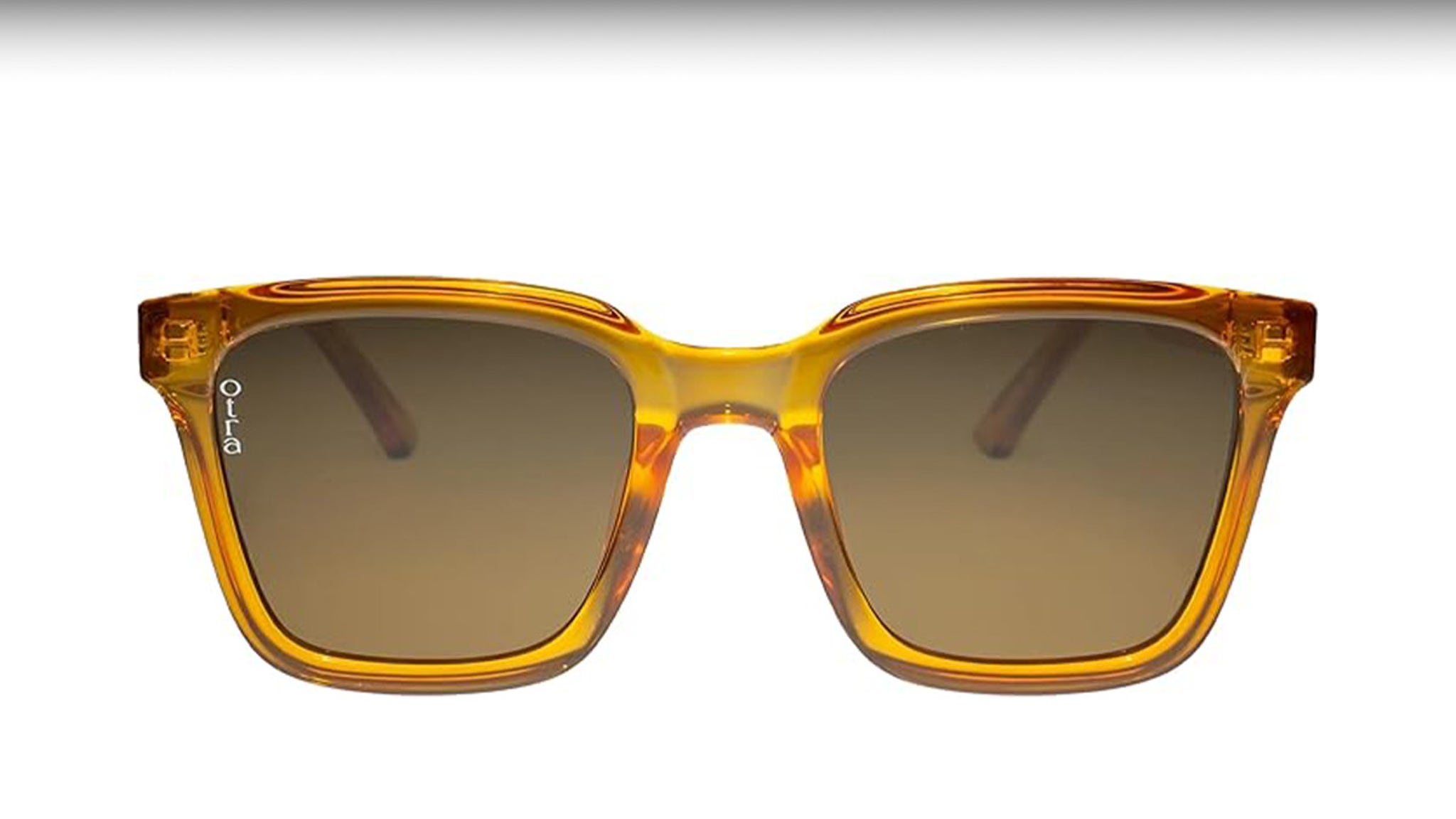 QUAY // ltd ed kylie jenner retro crystal yellow frames yellow lens sunglasses Kylie Jenner Partners with Quay Australia on a Capsule  main image 2