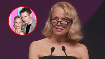 090525_pam_anderson_pr_stunt_kal