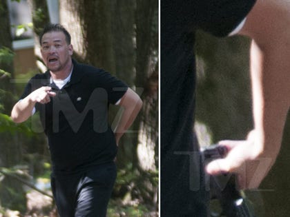 0920-jon-gosselin-gun-tmz