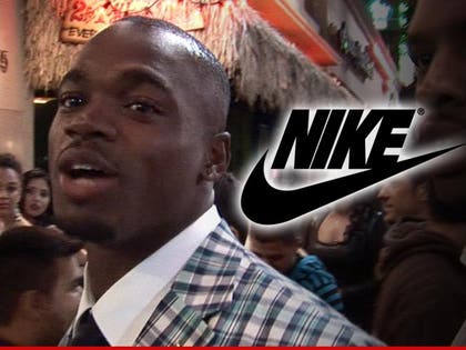 1106-adrian-peterson-nike-tmz-01