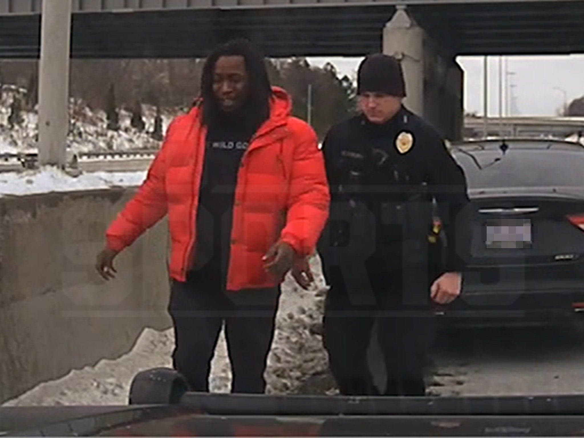 Cleveland Browns running back Kareem Hunt escapes charges for driving with  weed and a bottle of vodka