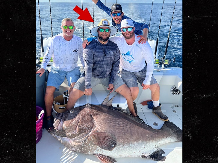Tom Cruise'un Oğlu Connor Florida'da 300-lb Balık Kancaları