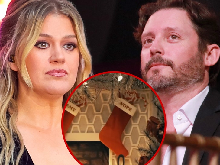 kelly clarkson tidak stocking brandon blackstock