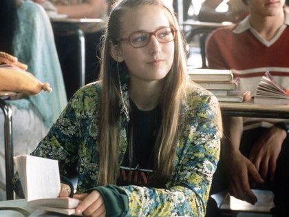 0415-leelee-sobieski-memba-them-primary_720