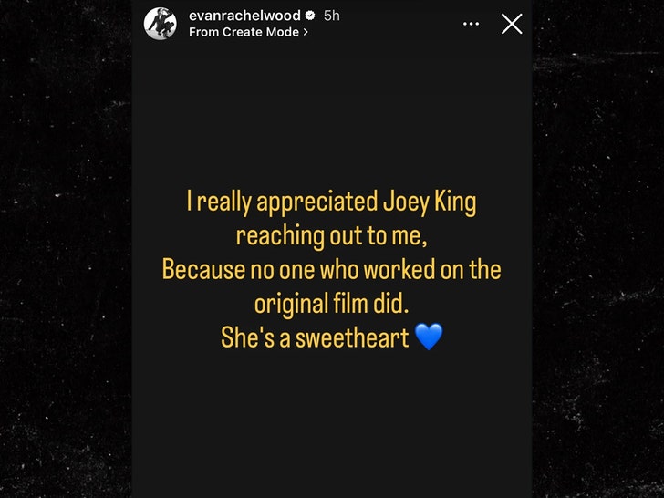 sub-evan-rachel-wood-joey-king-ig-1