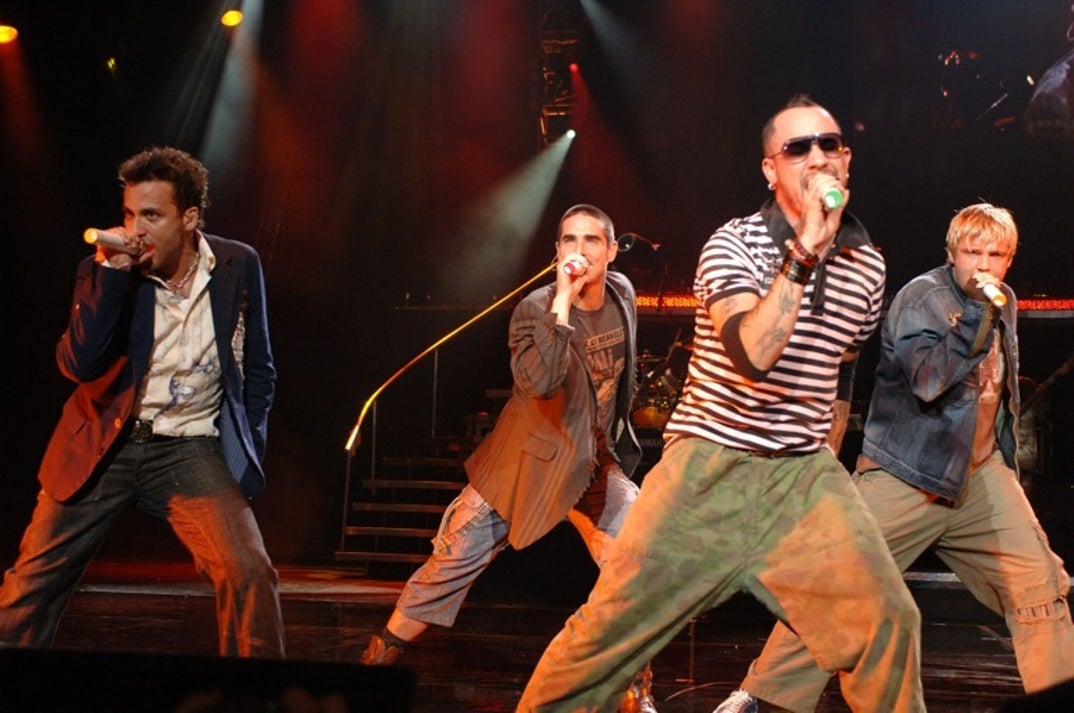 10backstreet_boys_performance_