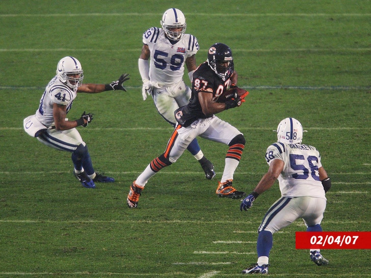 Super Bowl XLI: Peyton Manning gets ring in Colts 29-17 win over