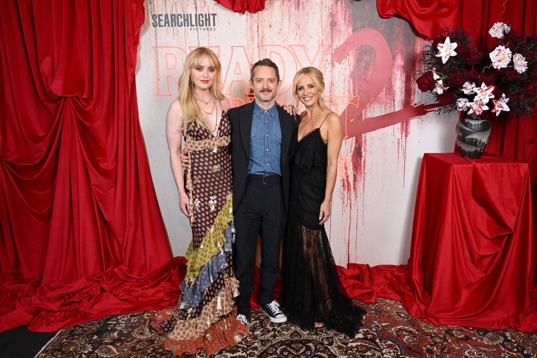 Kathryn Newton, Elijah Wood and Sarah Michelle Gellar