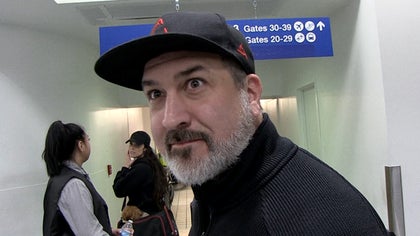 041619_joey_fatone_kal