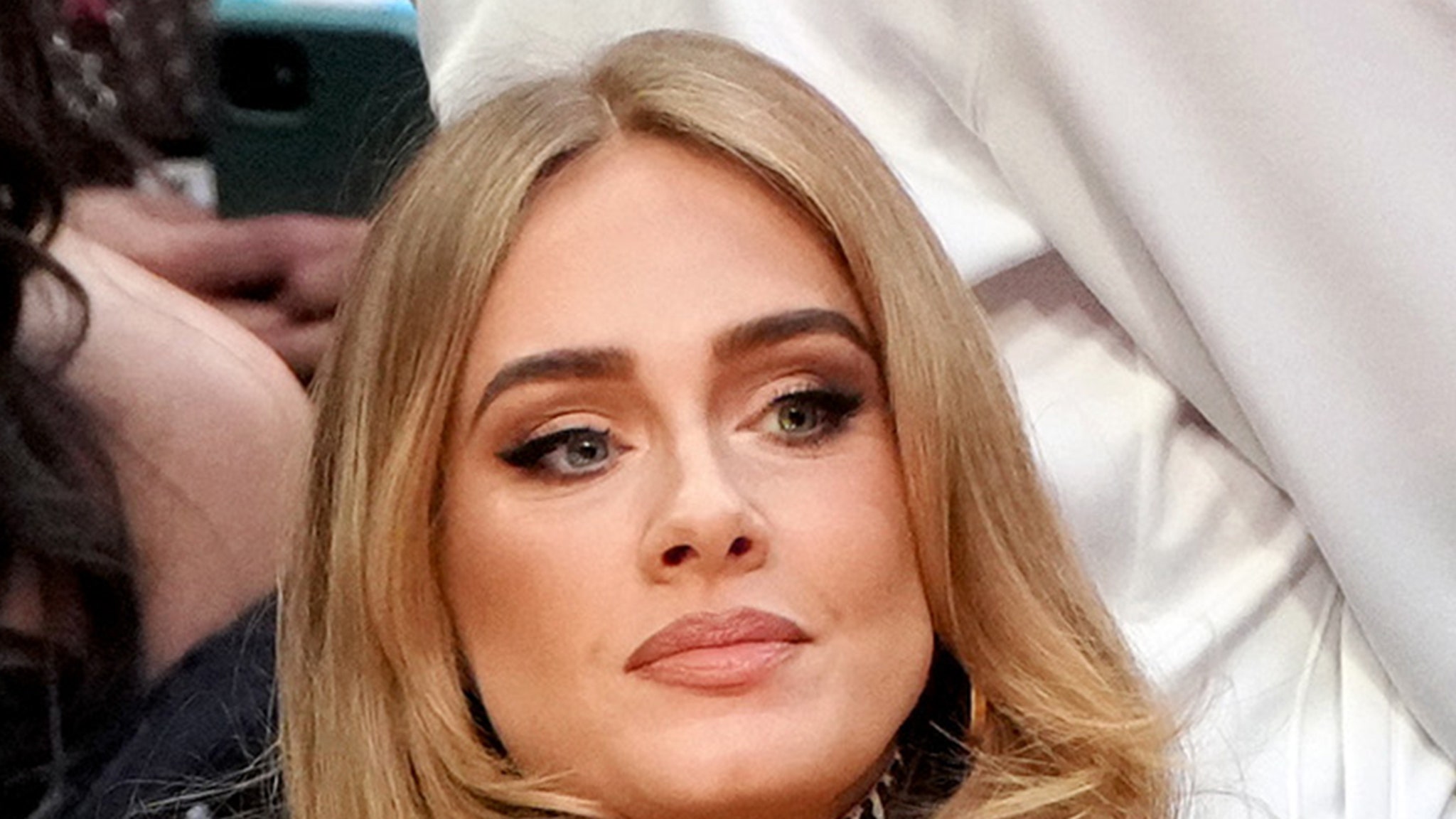 Adele Says She Was 'Devastated' After Postponing Las Vegas Residency