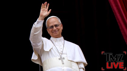 061725_tmz_live_pope_leo_kal