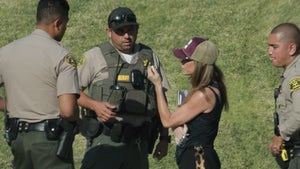 0804-Denise-Richards-Talking-To-Cops-PRIMARY