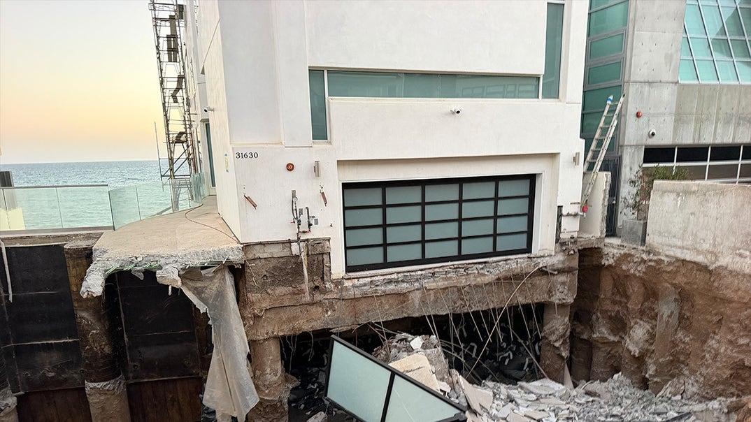 0921-Nicolas-Cage-Sinkhole-Update-PRIMARY